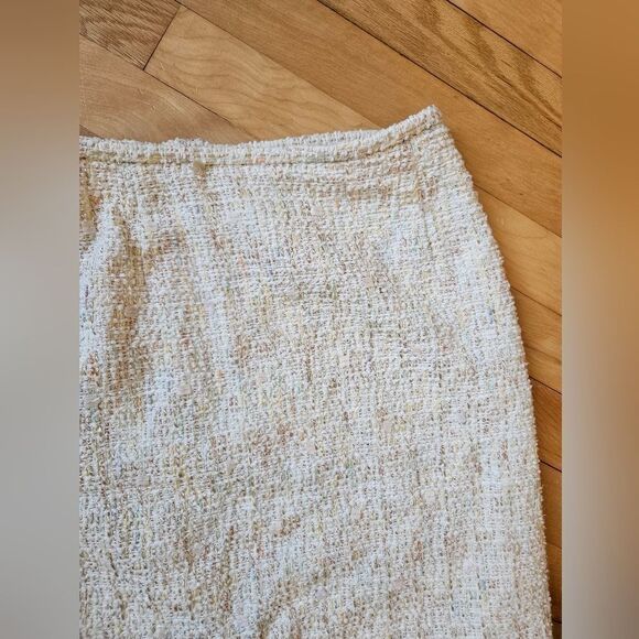 Vintage Voire Nom White Tweed Skirt with Sequins - Picture 3 of 7